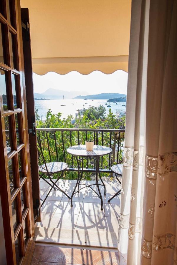 Archontikon 1800 Apartment Poros Town Luaran gambar